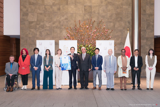 La società civile incontra il primo ministro giapponese Kishida e chiede ai leader del G7 di dare priorità all’azione per un mondo senza armi nucleari