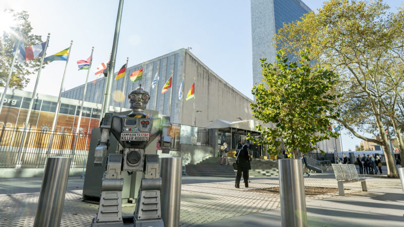 Cresce l’azione contro le armi autonome: all’ONU primi passi per la messa al bando, a Roma le iniziative della società civile (ricevuta dal Presidente Mattarella)